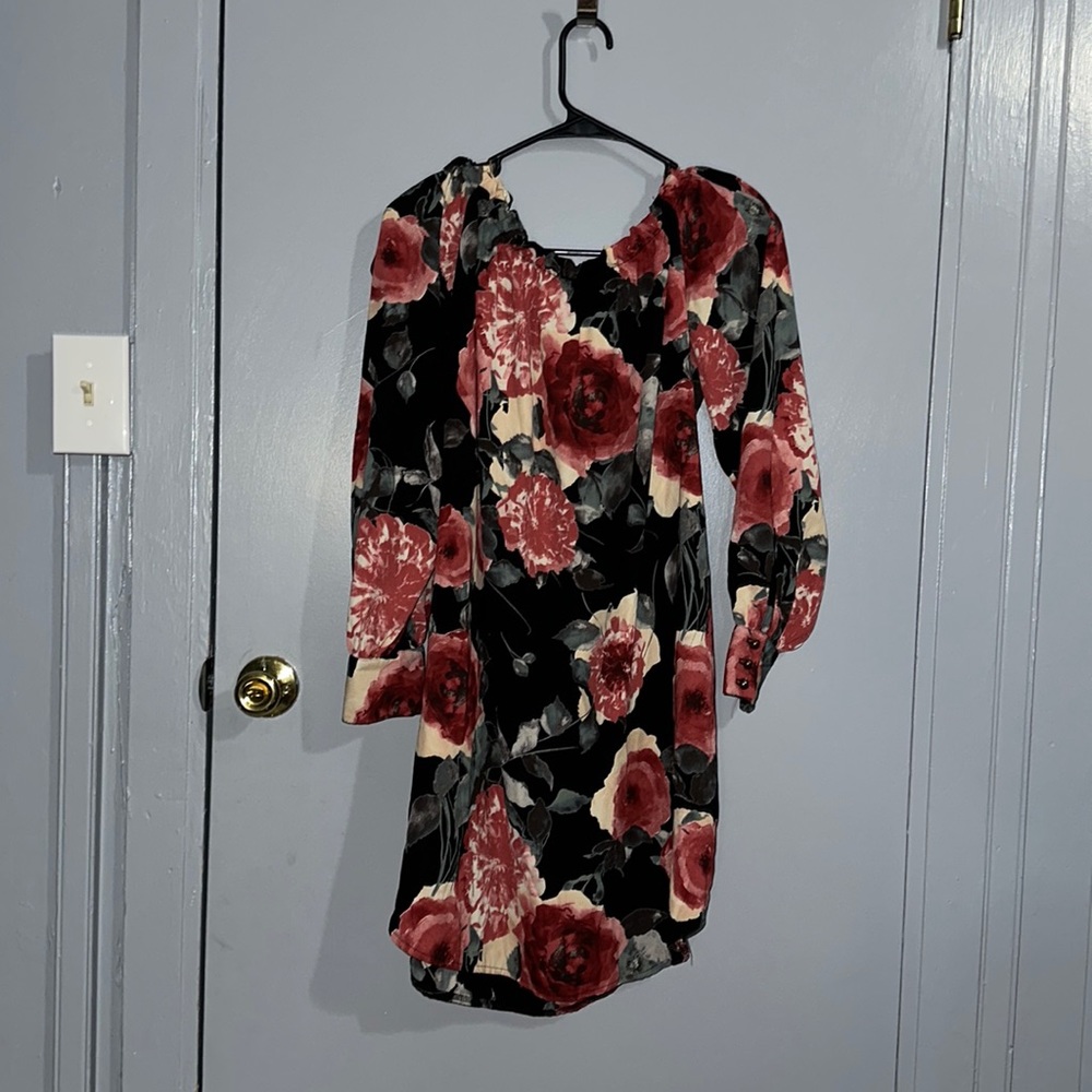 Off the shoulder flower dress